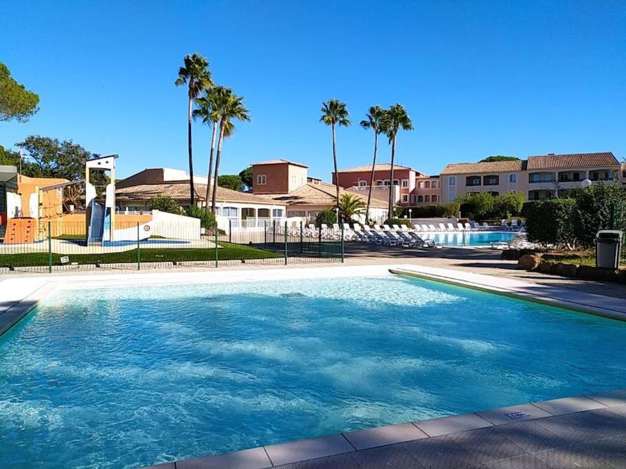 Апартаменти Ideal Saint Raphael Piscine Clim Parking Екстер'єр фото